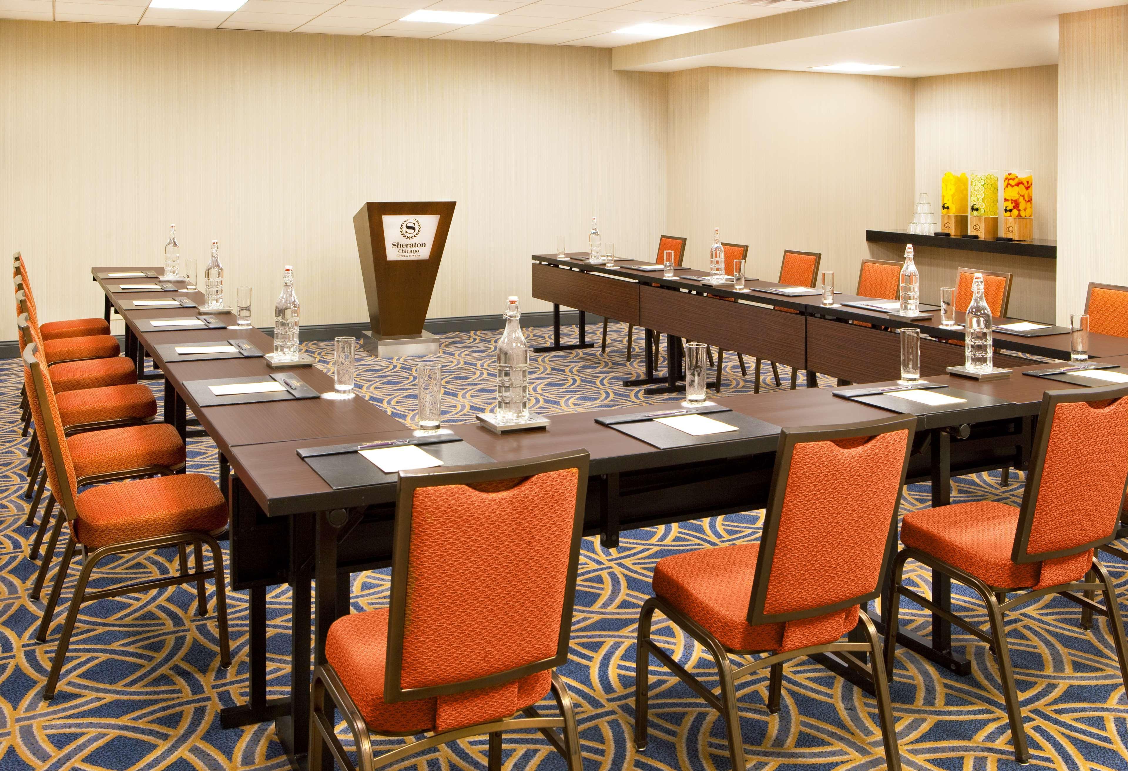 Sheraton Grand Chicago Riverwalk מראה חיצוני תמונה
