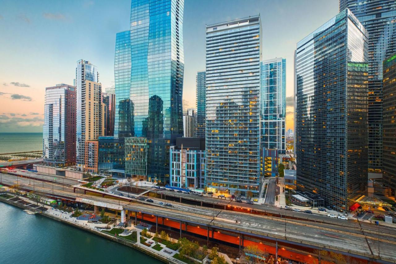 Sheraton Grand Chicago Riverwalk מראה חיצוני תמונה